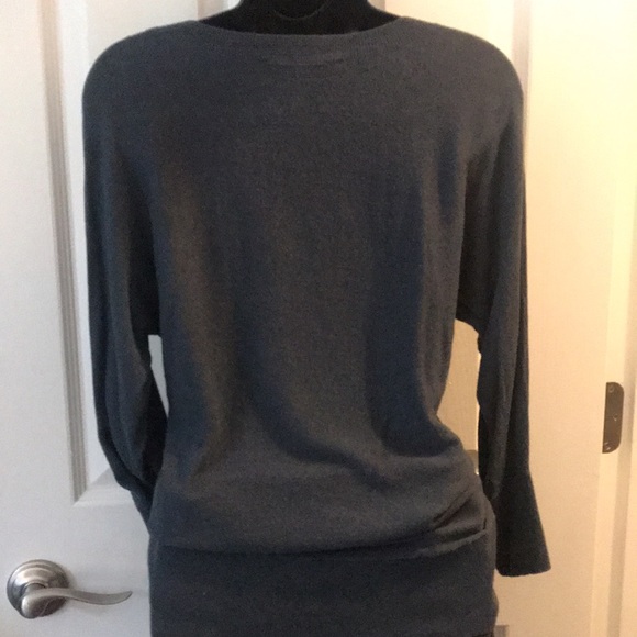 LOFT Sweater - Picture 6 of 8